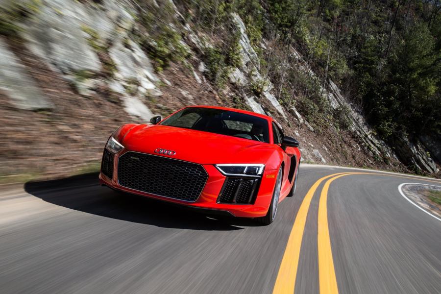  Audi R8 V10 Plus 2016 года  (NA) (фото 14 из 25)
